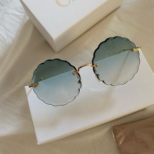 Chloe flower sunglasses